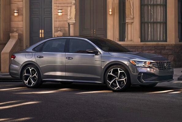 大眾、豐田紛紛暫定部分工廠(chǎng)生產(chǎn)：全是缺芯惹的禍