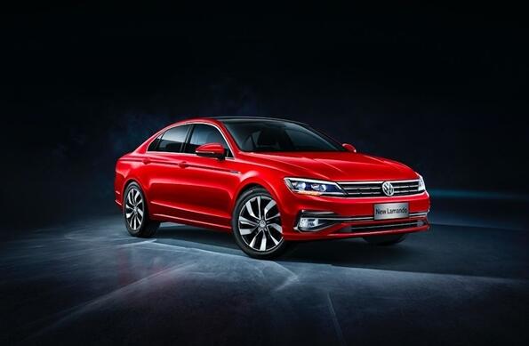 大眾凌度試駕車連人帶車從3樓墜落 僅輕傷！網(wǎng)友：這車質(zhì)量可以買