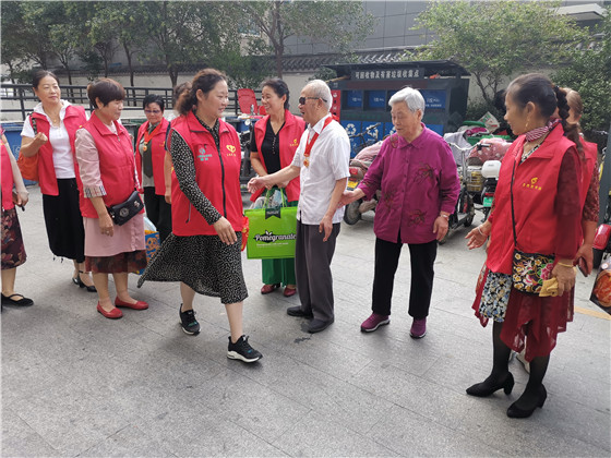 李彥清：“活著的王杰，當(dāng)代的保爾”