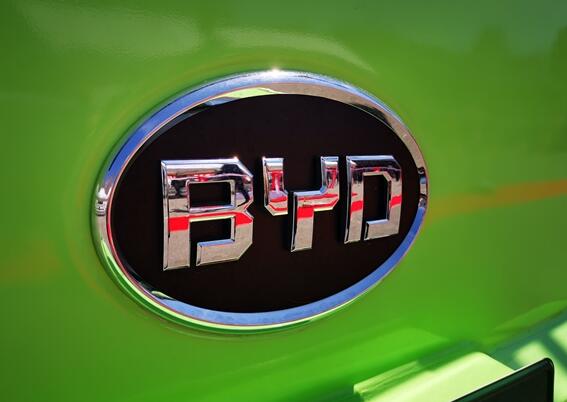 比亞迪高端MPV新進展！綜合續(xù)航800-1100公里