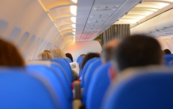 飛機上也能上網(wǎng)刷視頻了！中國電信推出天翼空中上網(wǎng)產(chǎn)品