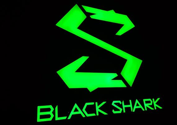 黑鯊被曝騰訊收購后 有消息確認：黑鯊5已備案、搭載驍龍8芯片